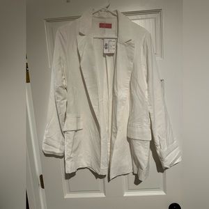 Yes Grace NWT oversized white blazer